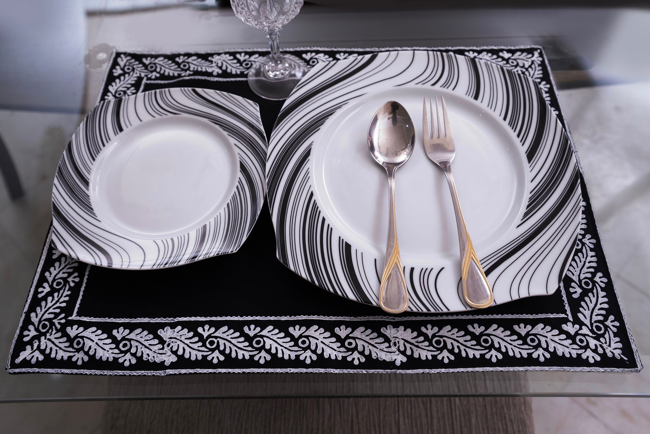 Block Printed Table Runner & Place Mats