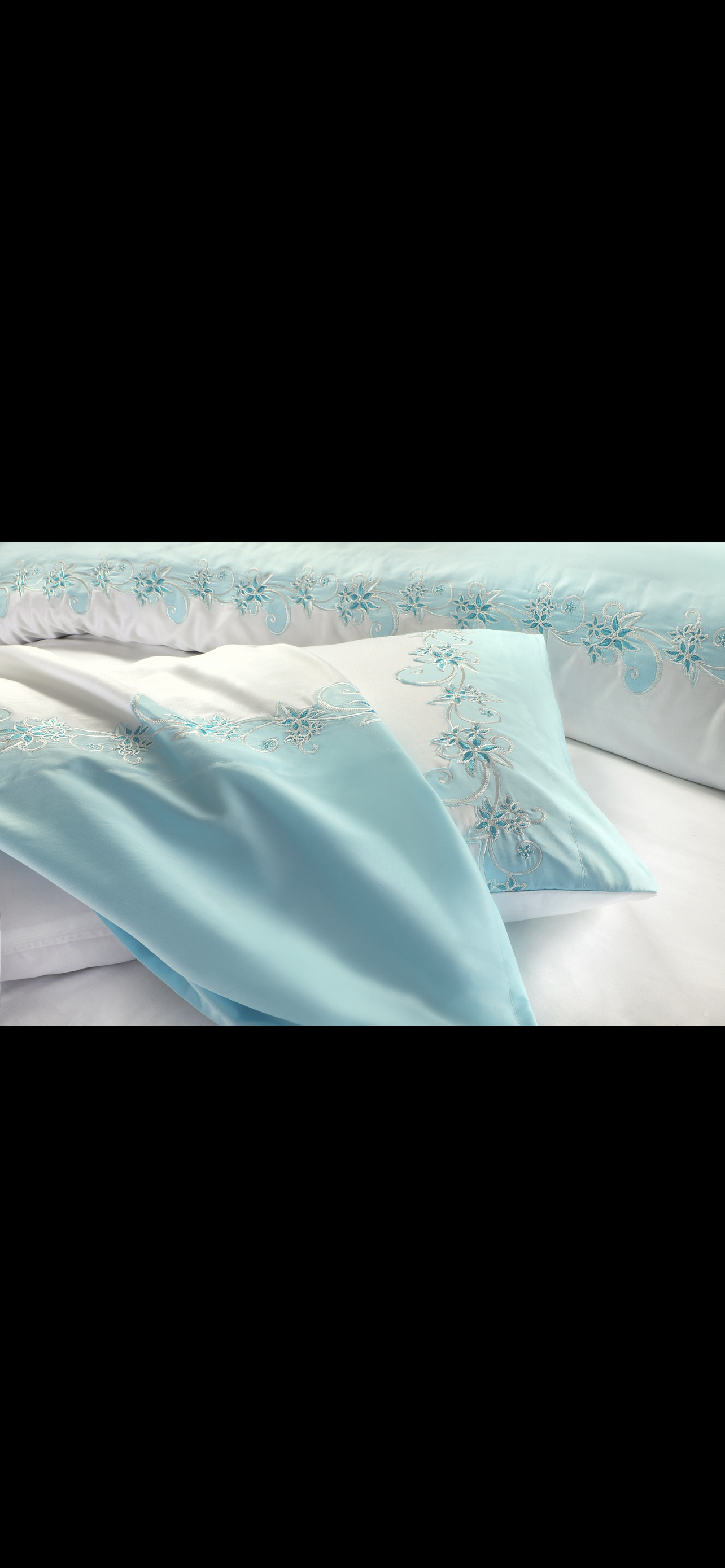 Embroidered Duvet Set