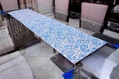 N Lock Printed Table Runner